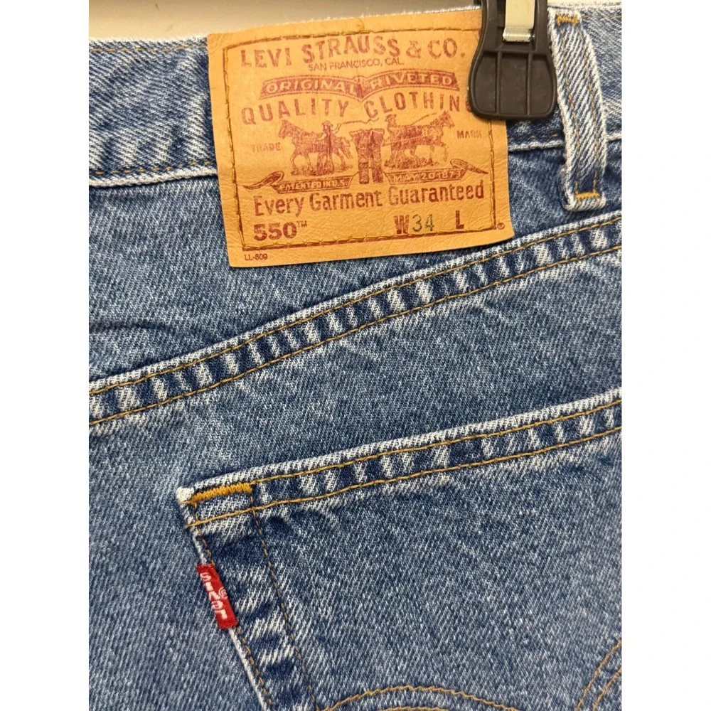 Levis levi 550